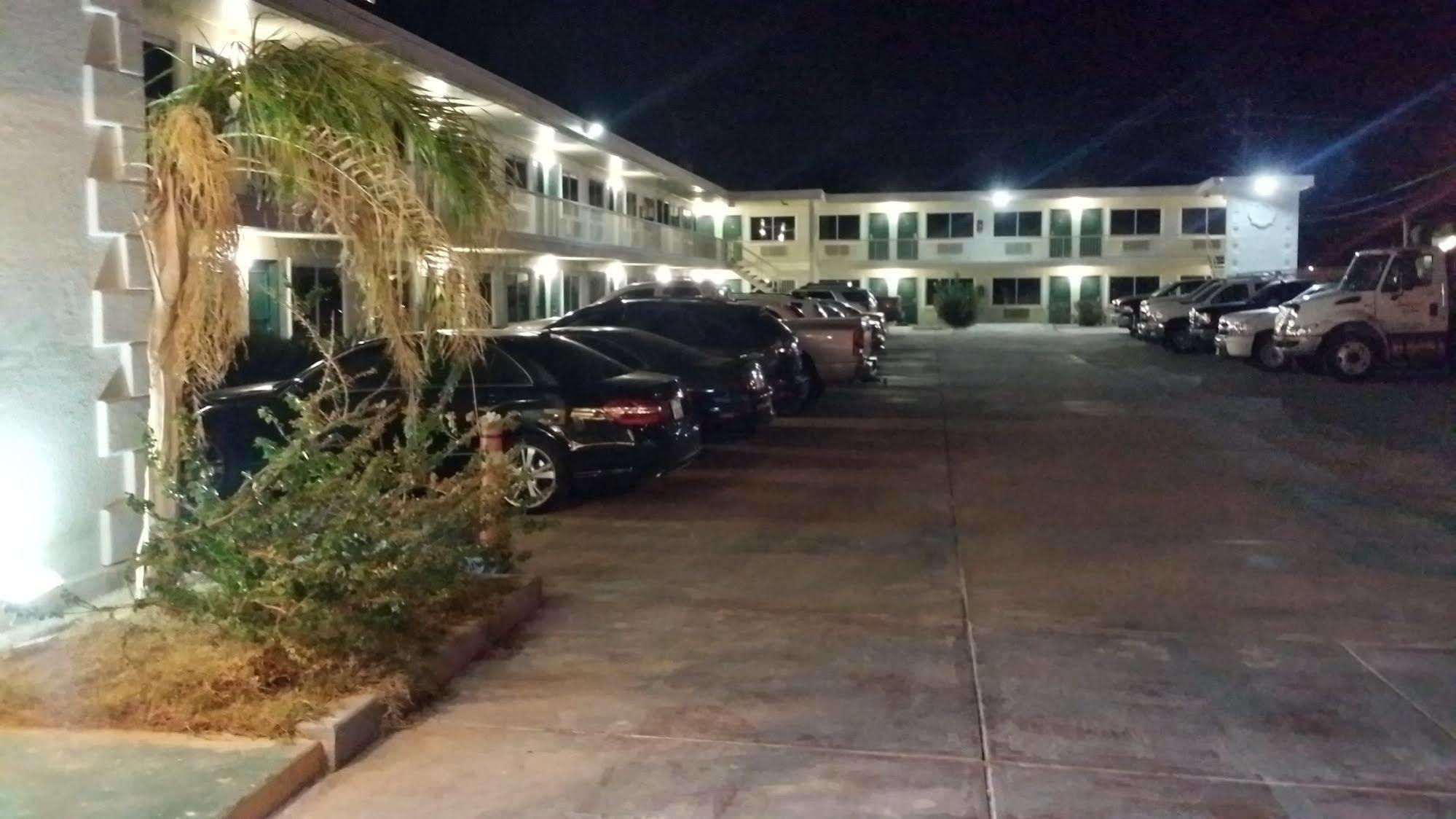Desert Mirage Inn & Suites Needles Exterior foto