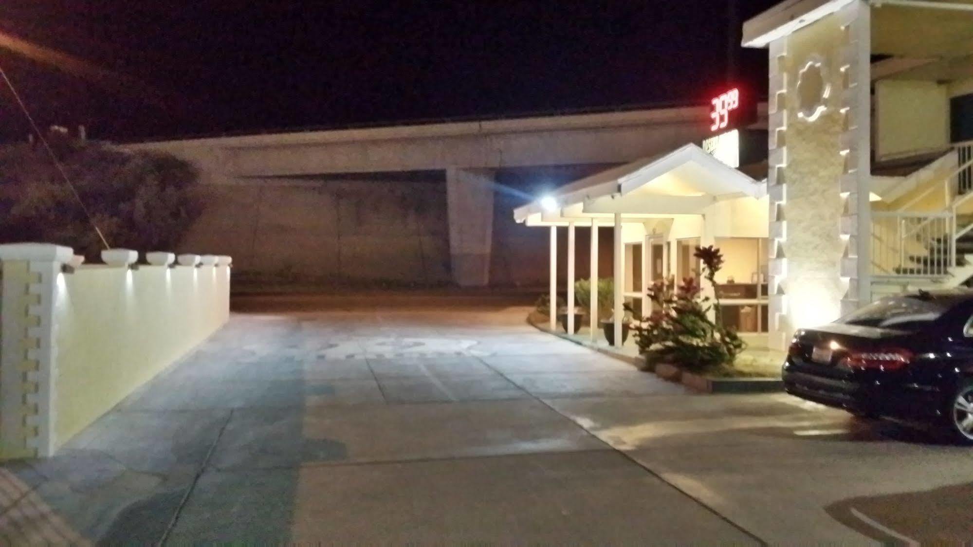 Desert Mirage Inn & Suites Needles Exterior foto