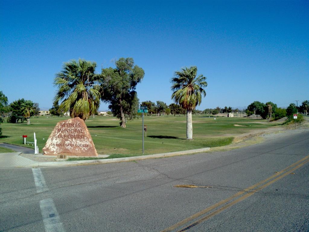 Desert Mirage Inn & Suites Needles Exterior foto